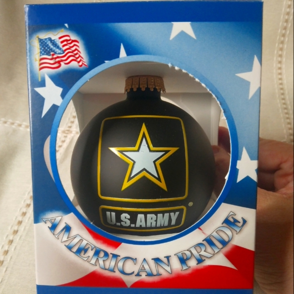 NEW Krebs Glass U.S. ARMY Christmas Ornament American Pride Armed Forces